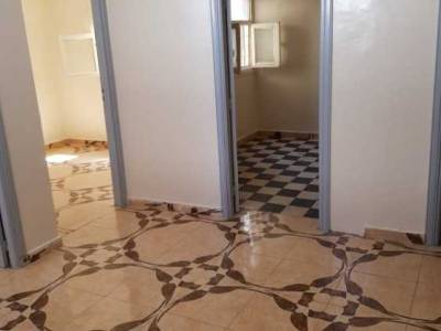 &Agrave; louer une petite chambre &agrave; oulfa