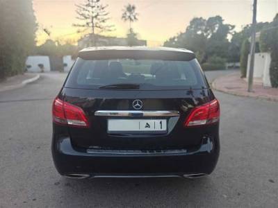 Mercedes b180