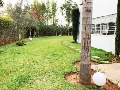 Villa neuve et moderne &agrave; souissi