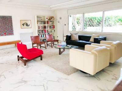 Villa avec chauffage central et piscine &agrave; souissi